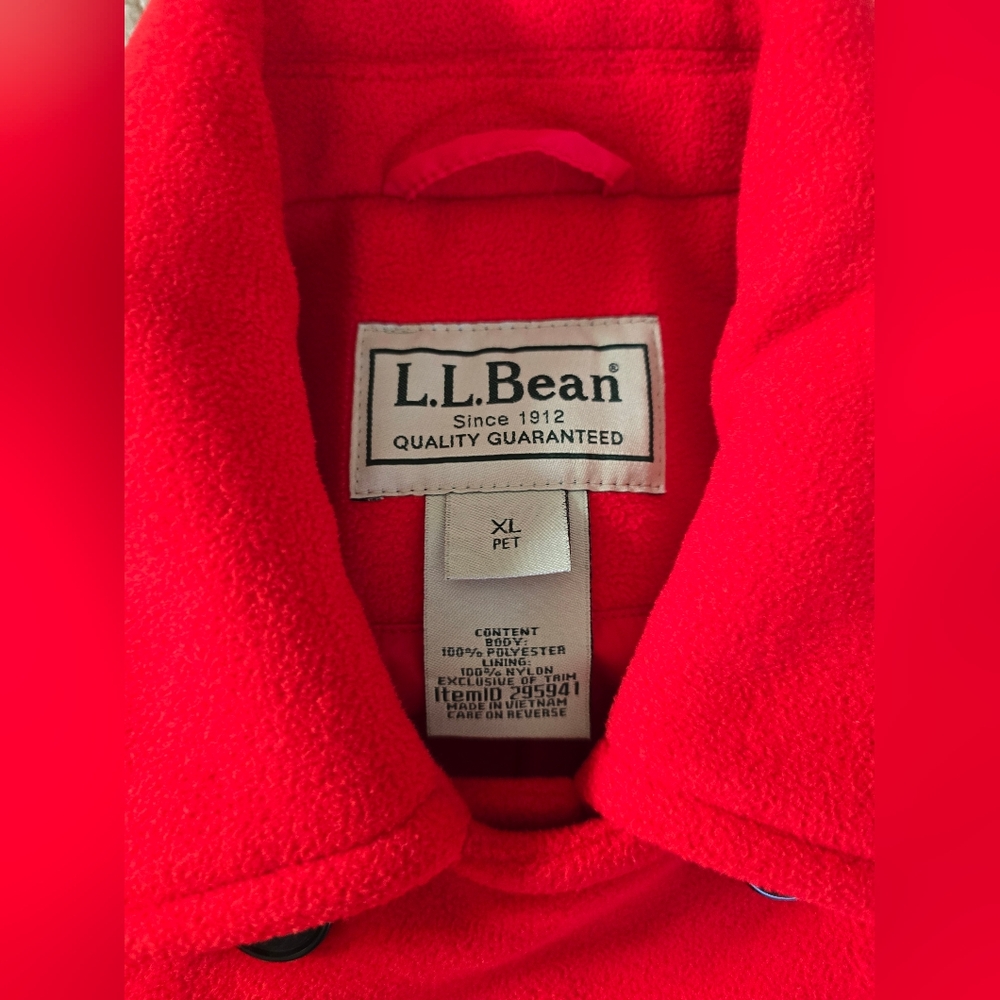 L.L. Bean Womens XL petite Red Soft Button Frpnt Lined Coat Jacket - Picture 8 of 9